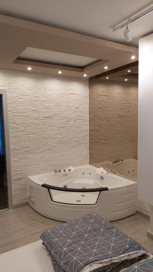 Apartman Nataly Ni Εξωτερικό φωτογραφία